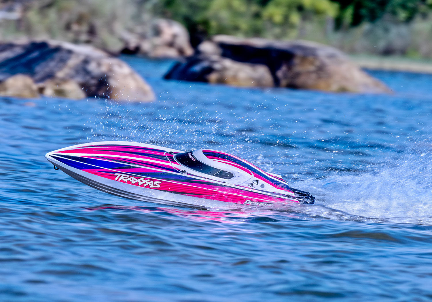 Traxxas Disruptor®: High Performance Race Boat With Tq™ 2.4Ghz Radio System (Orange)