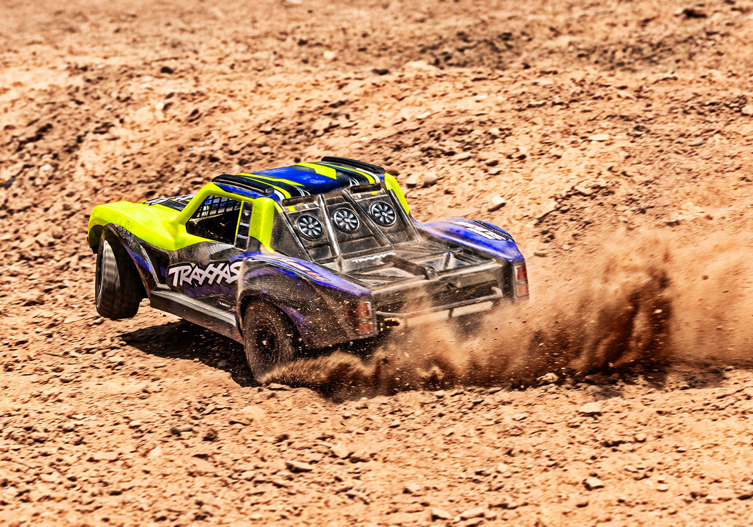 Traxxas Mini Slash® Brushless 1/16 4WD RTR Short Course Truck (Green) w/TQ™ 2.4Ghz Radio, Battery