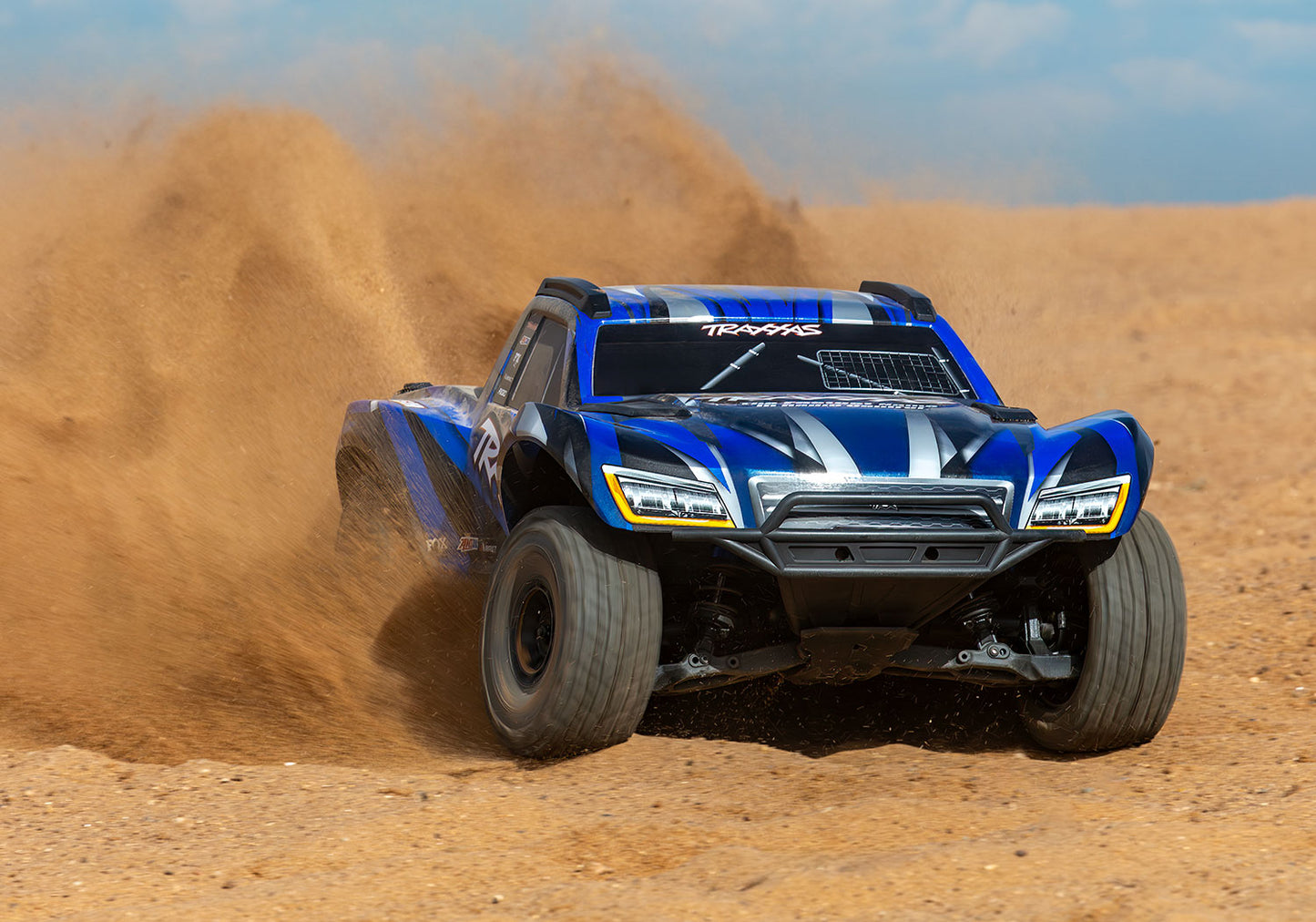 Traxxas Maxx Slash 6S 1/10 RTR 4X4 Brushless Short Course Truck (Blue) w/TQi 2.4GHz Radio & Link Module