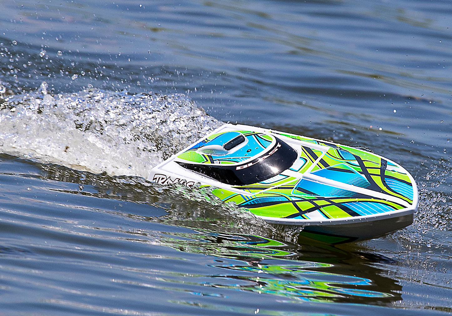 Traxxas Blast 24" High Performance RTR Race Boat (Green) w/TQ 2.4GHz Radio, Battery & DC Charger