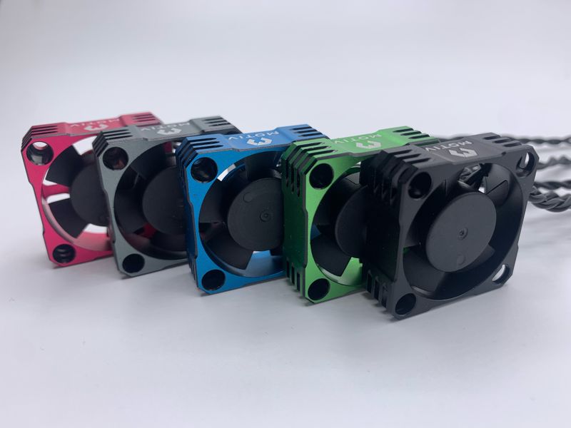 MOTIV M5 ALUMINUM COOLING FAN (30x30x10) PINK