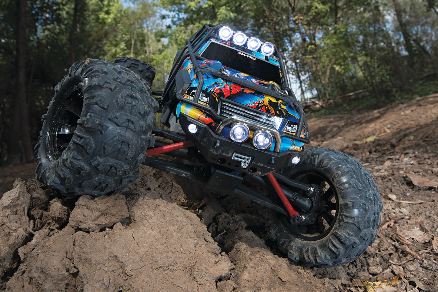 Traxxas Summit 1/16 4WD RTR Monster Truck (Rock n Roll) w/TQ 2.4GHz, Battery, Charger & LEDs