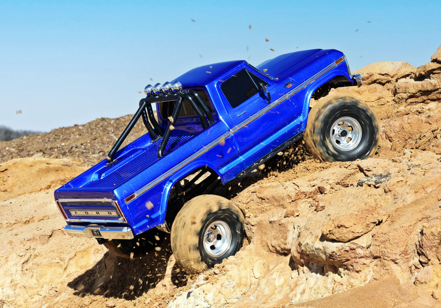 Traxxas TRX-4 1/10 High Trail Edition RC Crawler w/'79 Ford F-150 Ranger XLT Body (Brown) & TQi 2.4GHz Radio