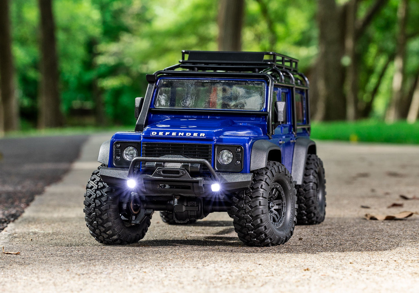 Traxxas TRX-4M 1/18 Electric Rock Crawler w/Land Rover Defender Body (Blue) w/TQ 2.4GHz Radio