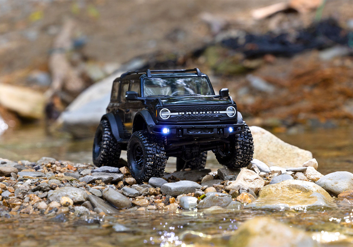 Traxxas TRX-4M 1/18 Electric Rock Crawler w/Ford Bronco Body (Black) w/TQ 2.4GHz Radio